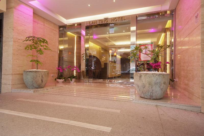 Lan Ting Business Inn Тайпей Екстериор снимка
