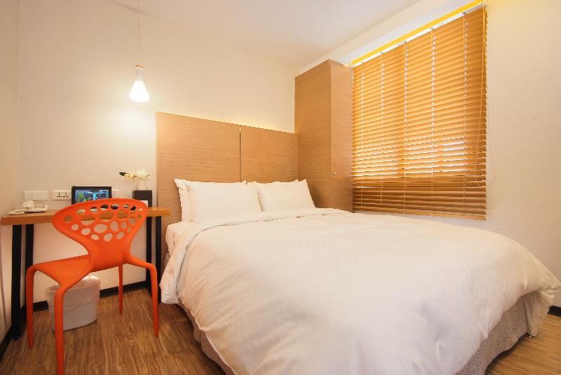 Lan Ting Business Inn Тайпей Екстериор снимка