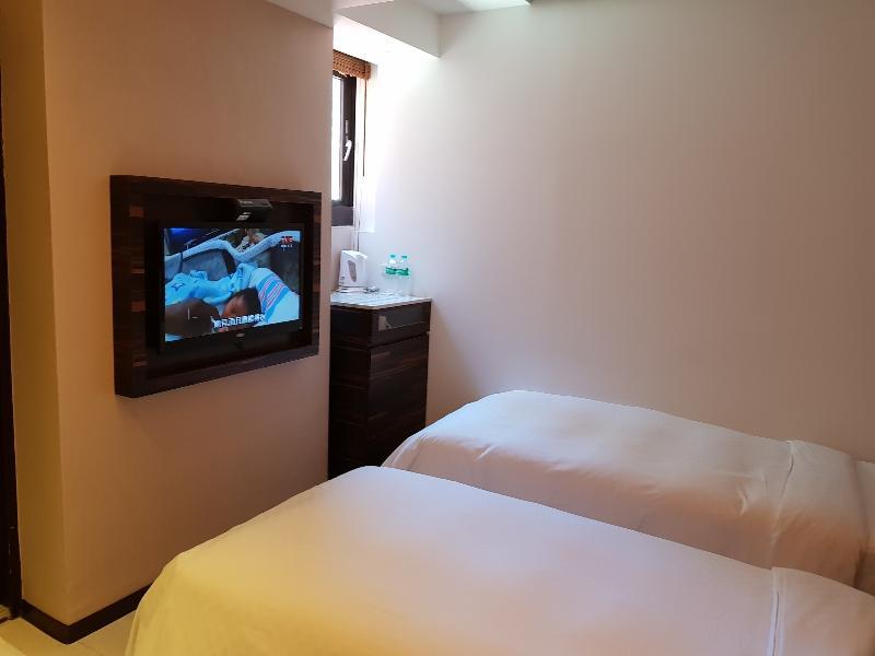 Lan Ting Business Inn Тайпей Екстериор снимка