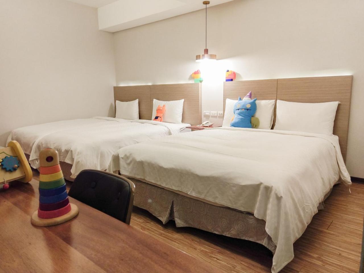 Lan Ting Business Inn Тайпей Екстериор снимка