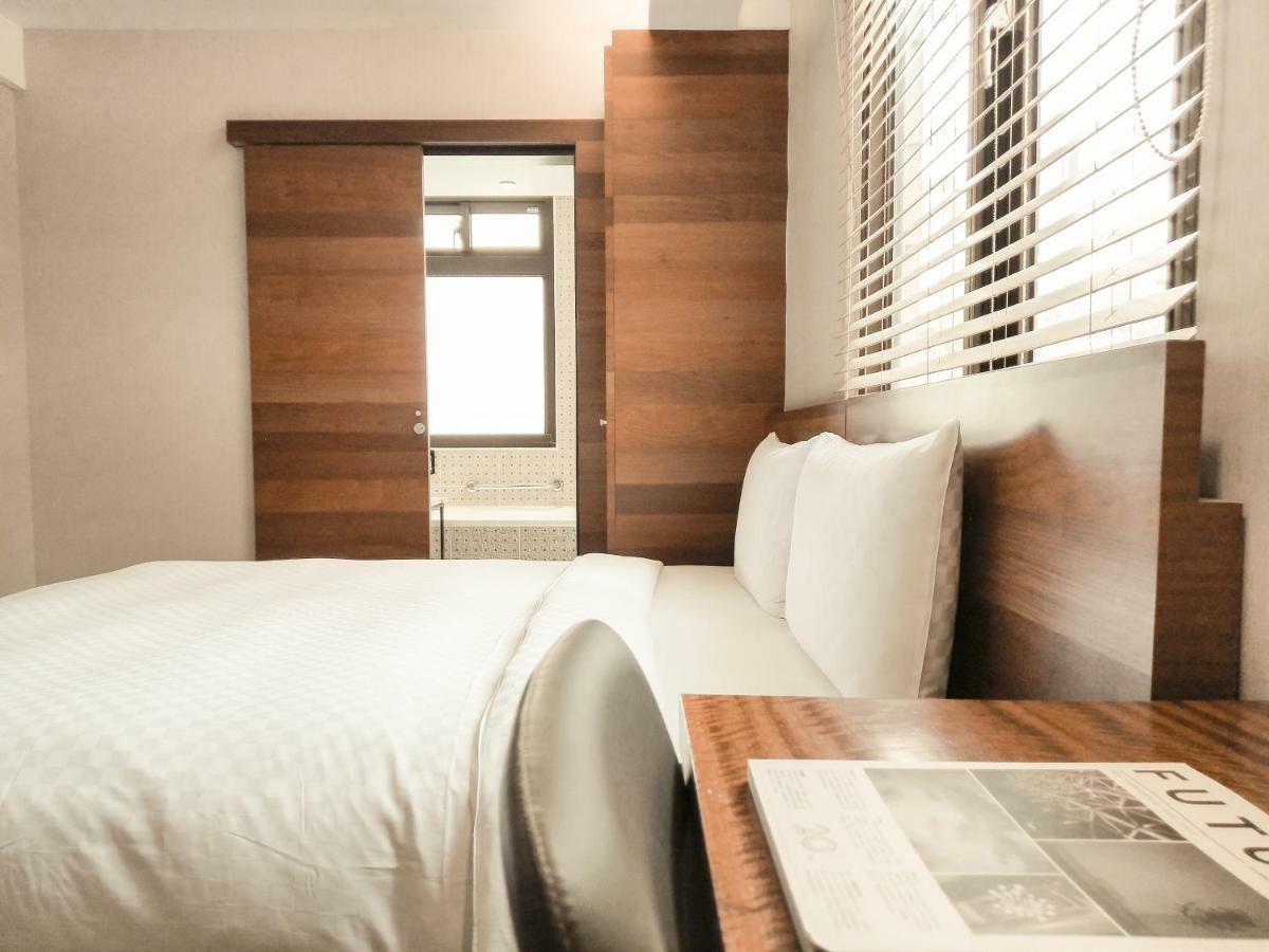 Lan Ting Business Inn Тайпей Екстериор снимка