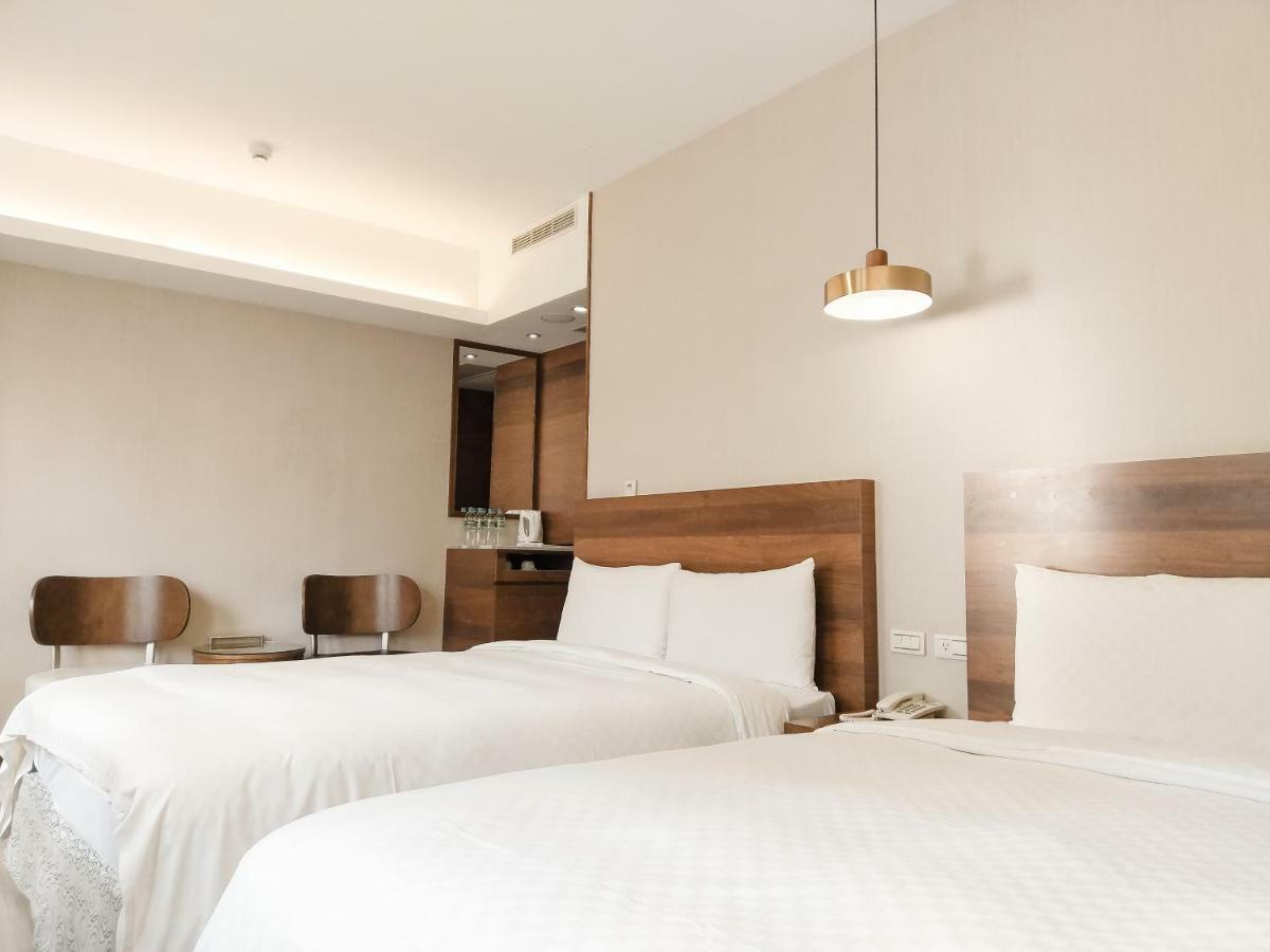 Lan Ting Business Inn Тайпей Екстериор снимка